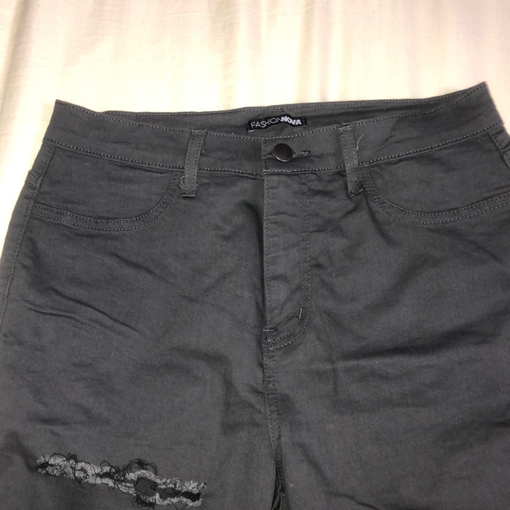Jeans - Picture 3 of 6